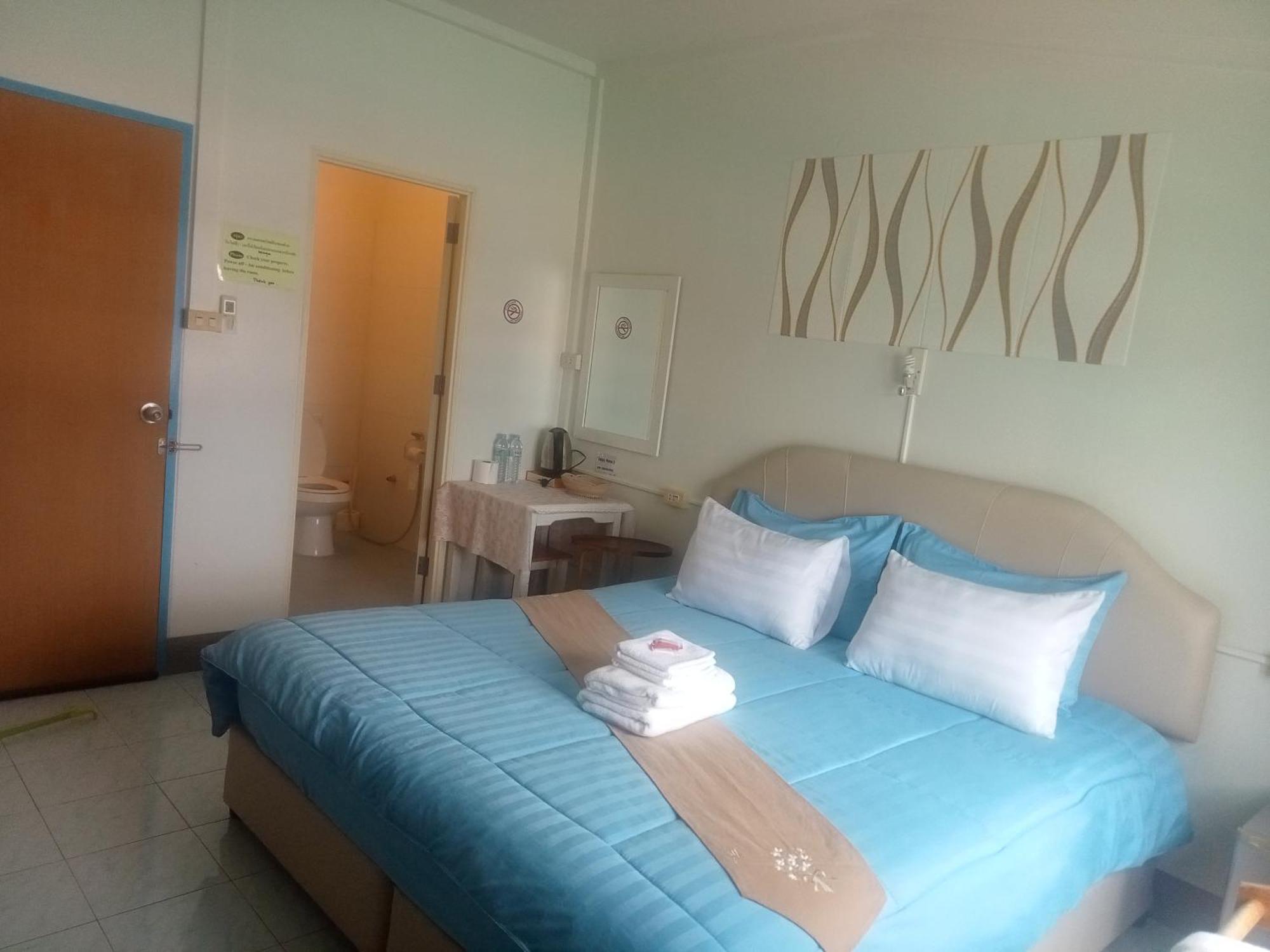 Happy Home Guest House Ban Phe Rom bilde